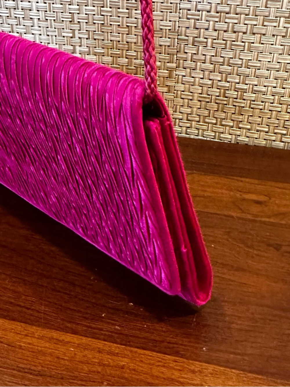 VTG 1980s-90s Carla Marchi Fuchsia Hot Pink Crinkle Pleat Satin Evening Bag - Picture 6 of 10